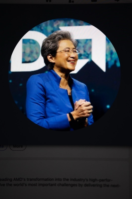 Lisa Su, headshot